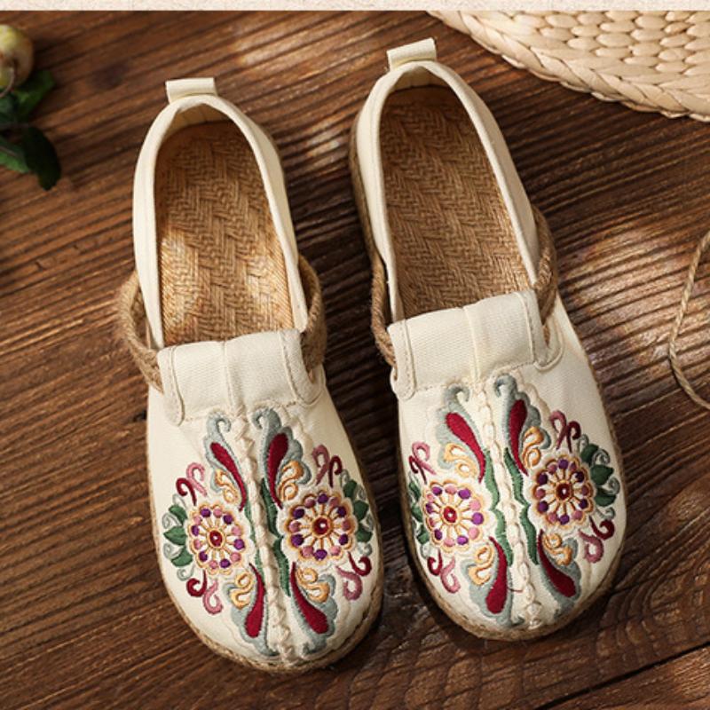 Zapatillas Ethnic Casual Shoe 2026 Autumn New Breathable Embroidered Shoe Round Toe Sports Shoe Hanfu Shoe Women Shoe Flats Shoe