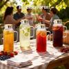 GLASKEY Square Glass Pitcher with Classic Stripe Water Pitcher with Handle for Juice Borosilicate Glass Carafe for Hot and Cold Brew Drinks 2.1L Lid,