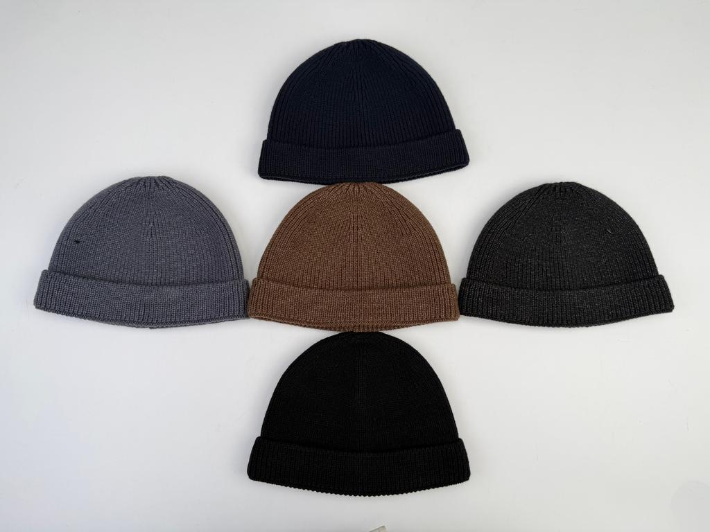 Core Spun Yarn Knitted Beanie Multi-color Short Breathable Unisex Adjustable Winter Hat