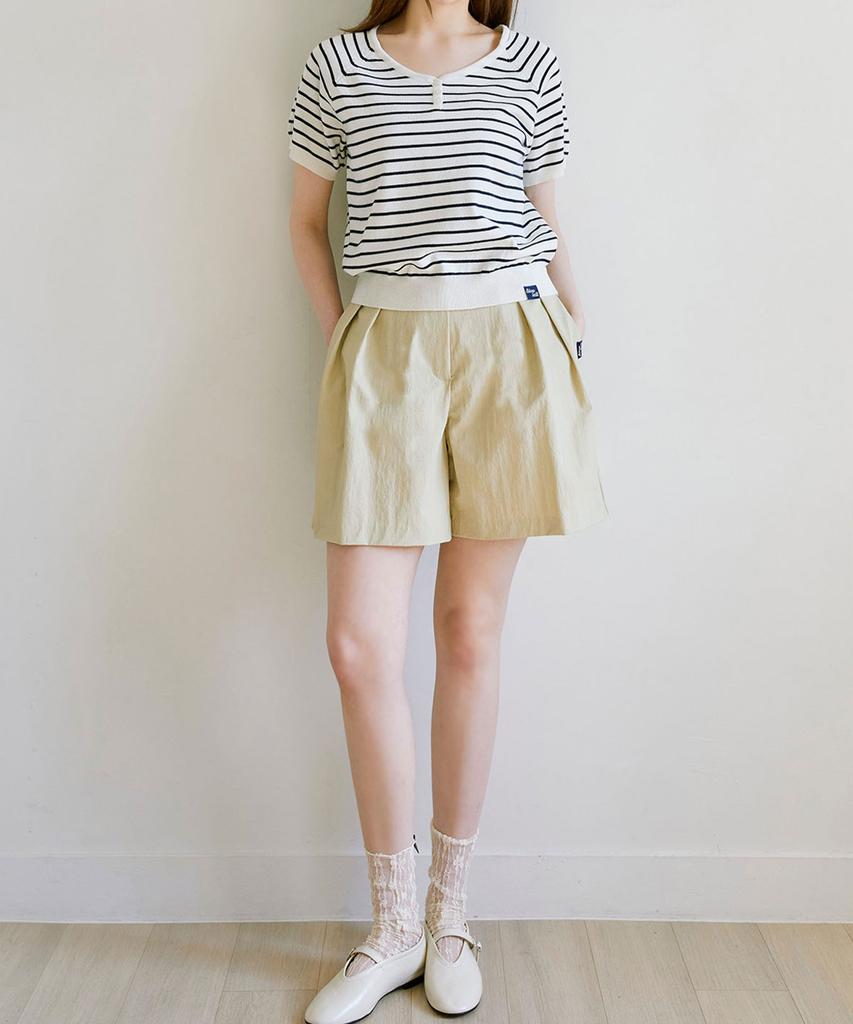 SLOWLOLLI Pintuck Short Pants - Beige