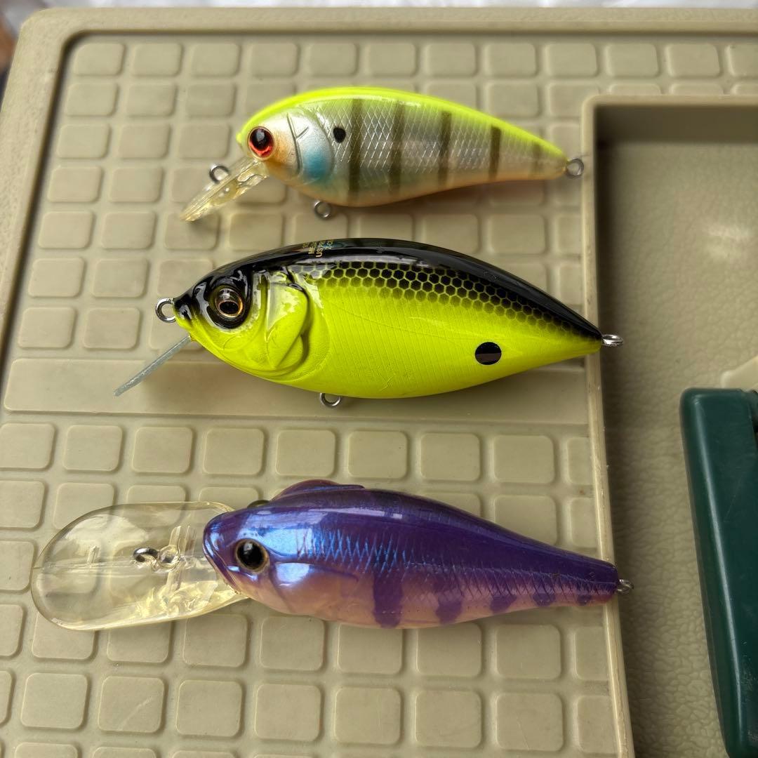 Used Megabass Shimano and other crankbaits set of 3