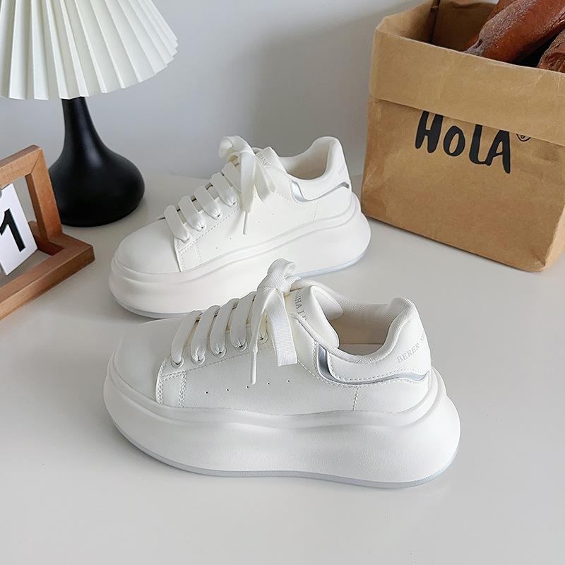 Women's Platform White Shoes 2025 Spring Autumn Height Increase Student Board Shoes Comfortable Fashion Cross Tied Casual Shoes