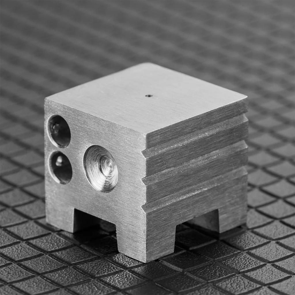 30Hole Watchband Nail Beat Anvil Square Watch Jewelry Repair Tool Metal Riveting Drilling Stake Base For Watchamkers Repair Tool