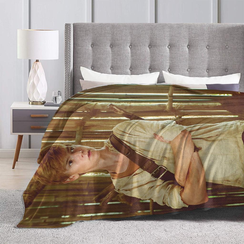 The Maze Runner Flannel Blankets Newt X Thomas Soft Bedding Throws for Outdoor Travel Graphic Bedspread Sofa Bed Cover