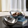 Stainless Steel Fruit Bowl Luxury Large Nuts Food Plate Living Room Kitchen Fruit Bowls Simple Nordic Petal Tray Home Decoration