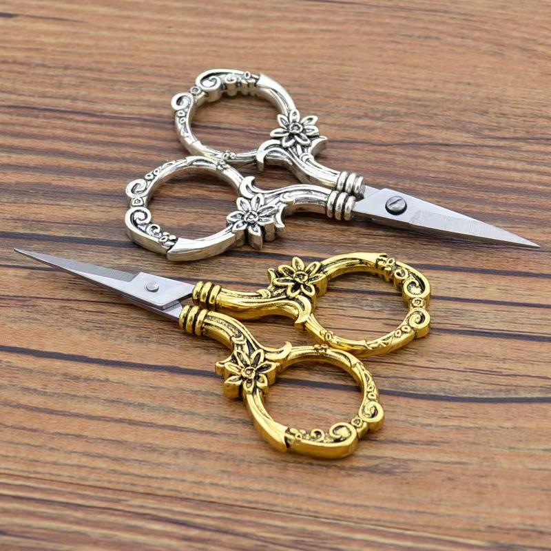 Elegant Vintage Scissor Sewing Tool Tailor Handicraft Embroidery Fabric European Retro Classic Antique Craft Tailors Scissors