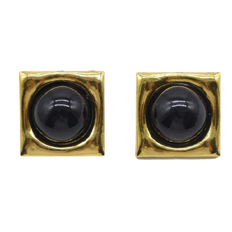 Geometric Square Pearls Earrings for Women Combining Vintage Charm and Modern Styles Suitable for Every Outfits