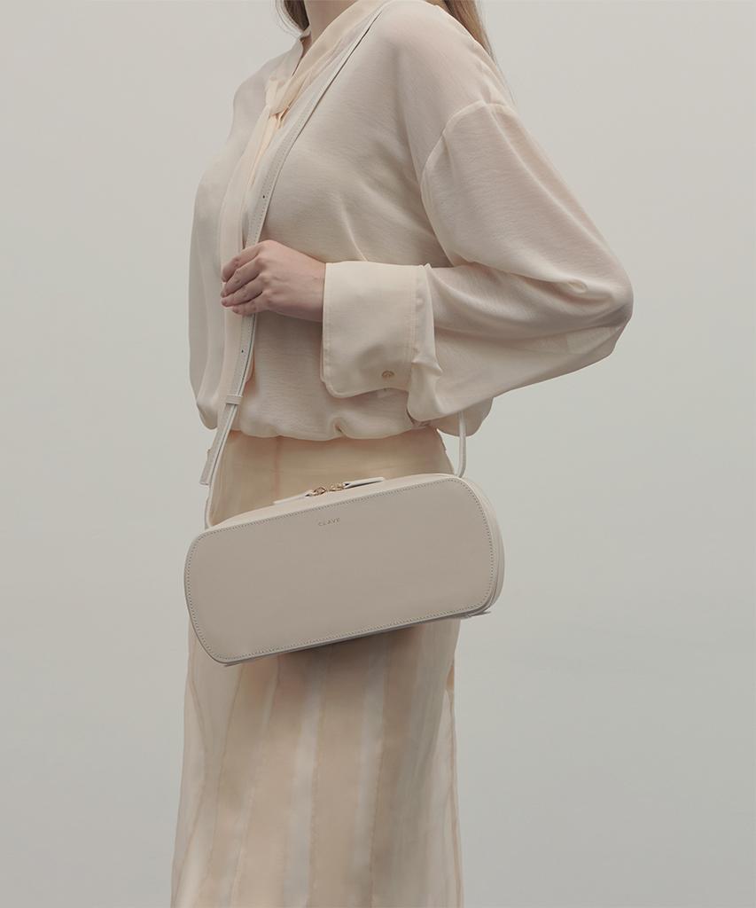 Clave Kelly Cream White Shoulder Bag