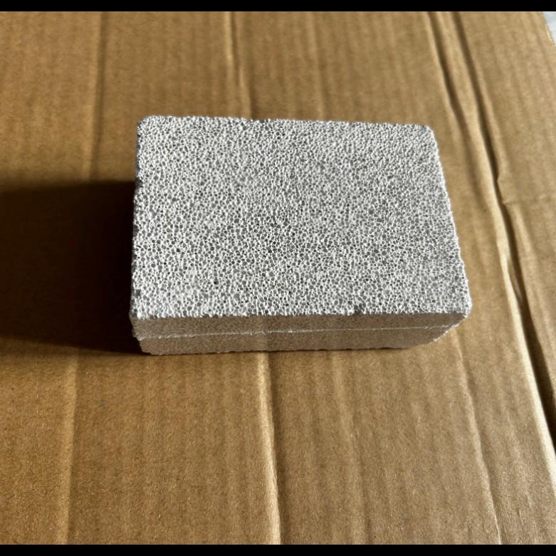

Pumice BBQ Grill and Pot Cleaning Brush - Small Gray Brick 10*6*2cm Foam Cement Cleaning Stone (~65g) белый