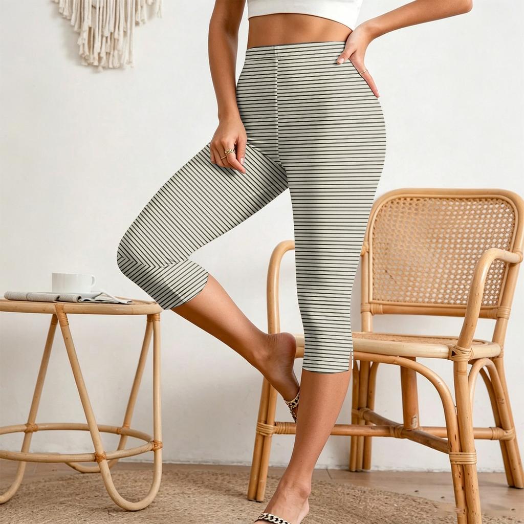 Women's Casual Elastic Waist Capri Pants Slim Fit Lightweight Stretchy Cropped Trousers with Side Slit Detail for Everyday Wear
