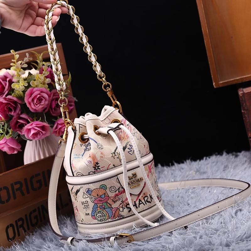 Bucket bag graffiti women's bag large capacity crossbody bucket bag women's single shoulder bucket bag