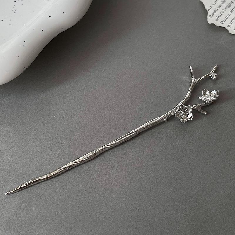 Vintage Chinese Style Hairpin for Updos - Elegant Retro Hair Stick with Tassel for Qipao
