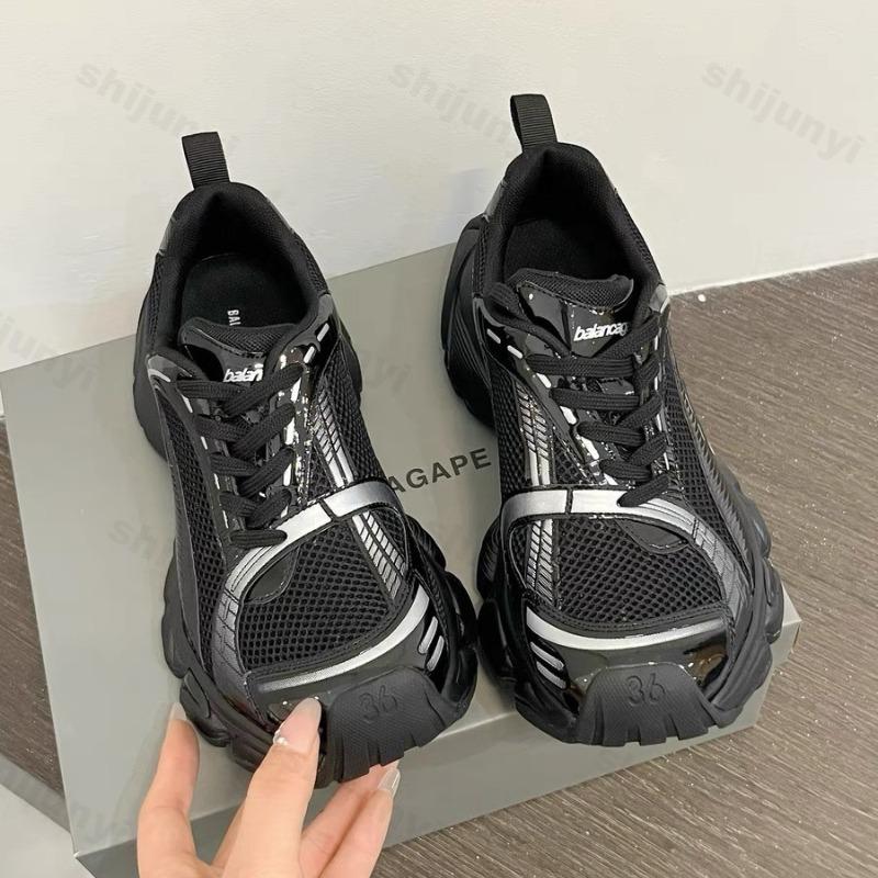Fashion 2025 New Spring Men's Thick Bottom Height Increasing Mesh Breathable Sport Leisure Shoes Comfortable Lightweight chunky sneakers