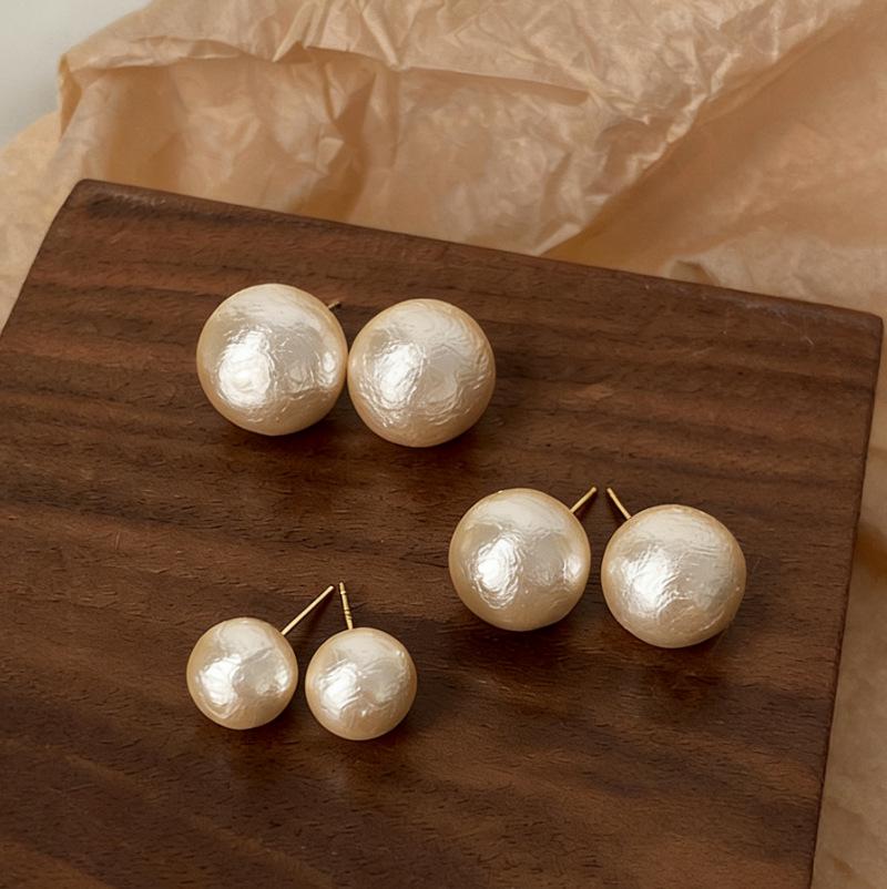 2025 Retro Niche Design Cotton Pearl Earrings for Women - Elegant Spring & Autumn Jewelry
