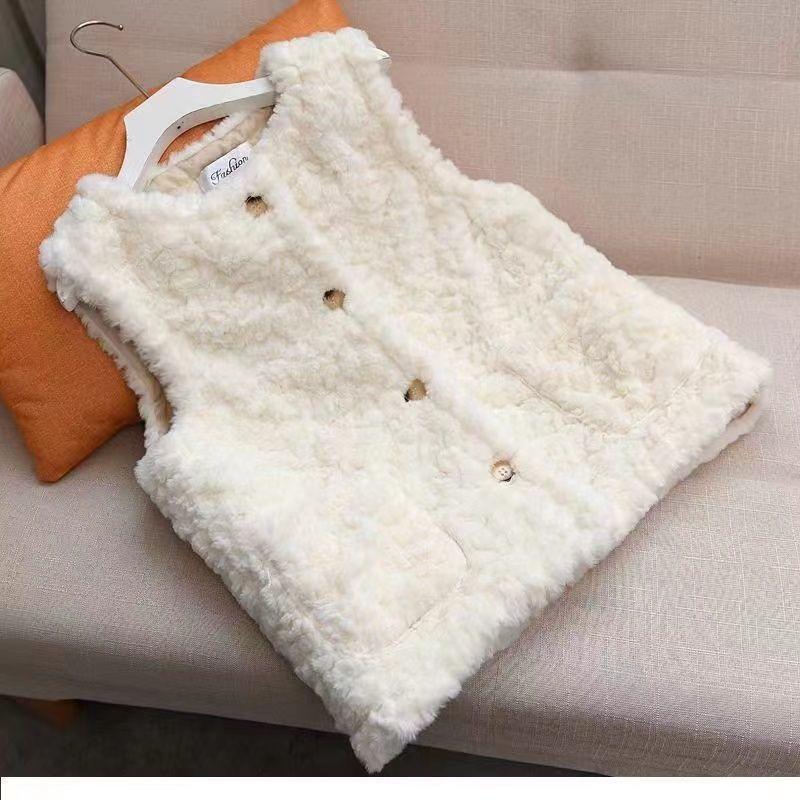 Autumn and Winter New Women's Vest Fashionable and Stylish Outerwear Fur Versatile Coat Camry Shoulder Lamb Fleece Tank Top