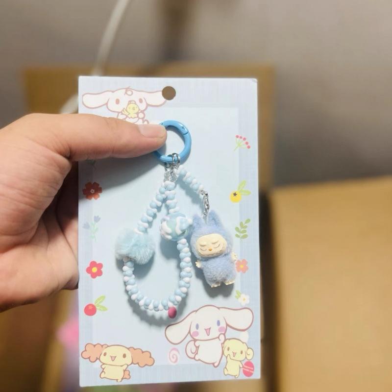 Kawaii Tegneserie Dukke Nøkkelring Søt Perlebesatt Nøkkelring Veskedekorasjonstilbehør Universelt Mobiltelefonanheng Gaver