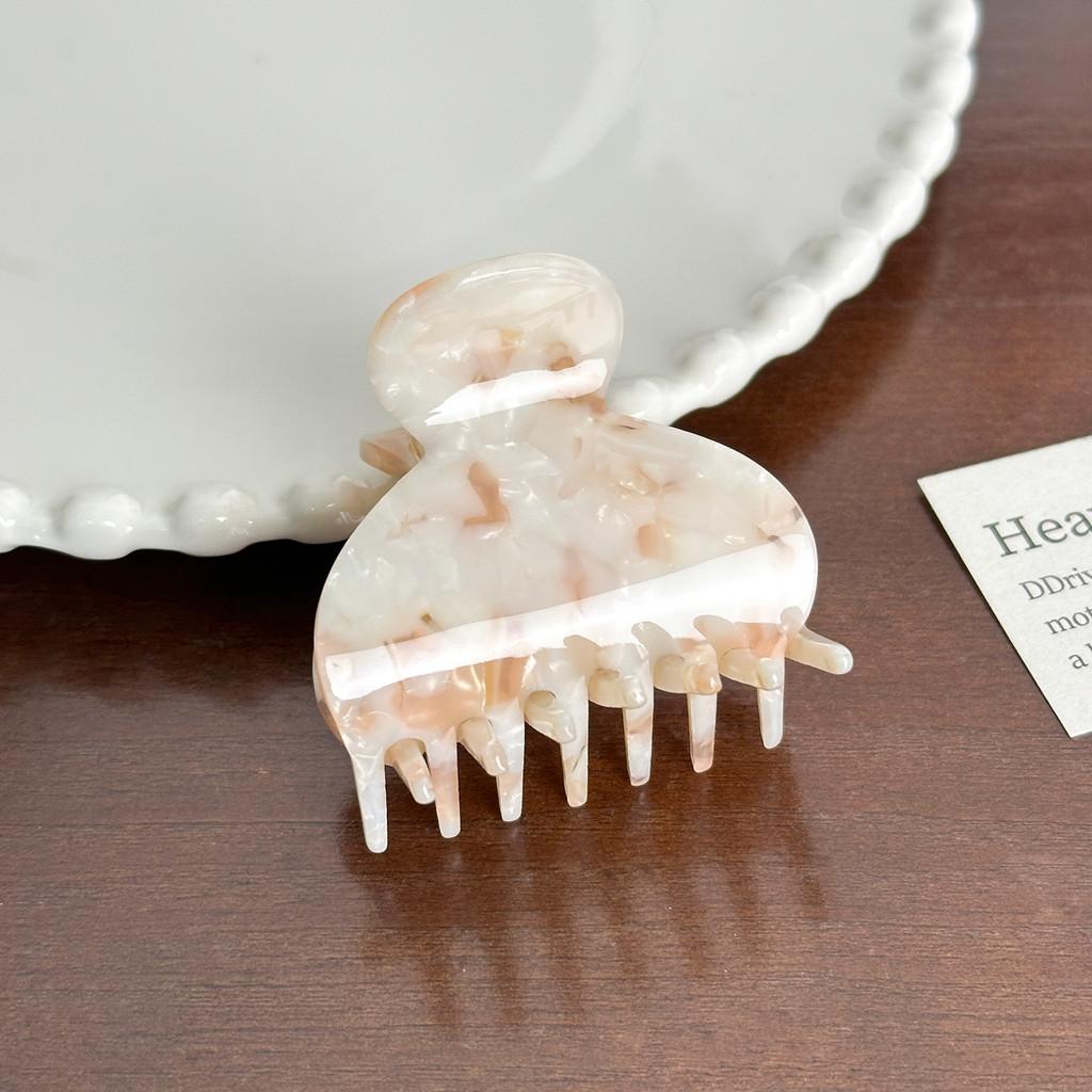 Gorgeous Acetate Floral Hair Claw Clip For Trendy Hairstyles And Statements Fashion