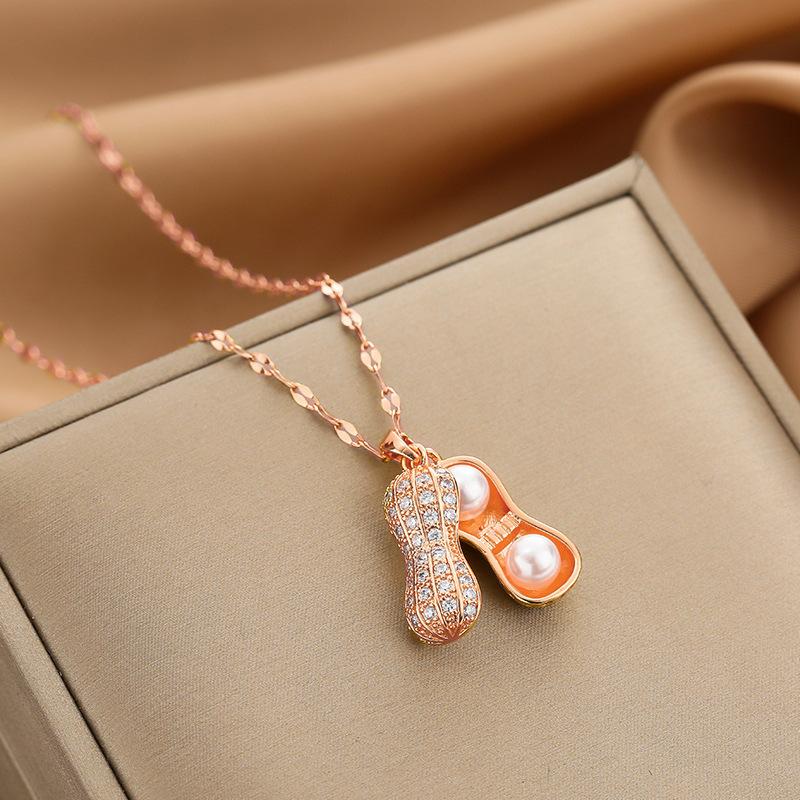 Golden Luxury Diamond Titanium Steel Necklace Women Fashion Slim Waist H Pendant Collarbone Chain