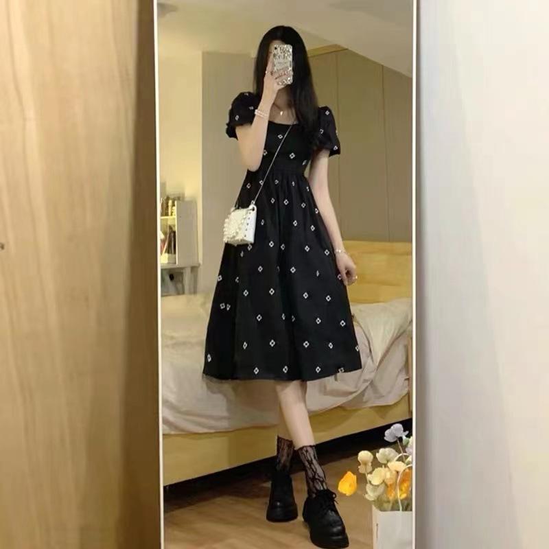 New sweet square neck black floral dress for women's summer high-end waist and thin dress