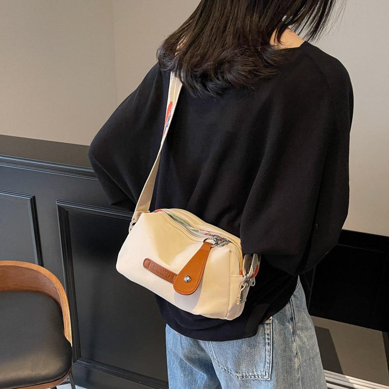 Verdickte Oxford Crossbody Tasche für Damen Umhängetasche Modische Große Kapazität Designer Tasche Vielseitige Lässige Geldbörse und Handtasche