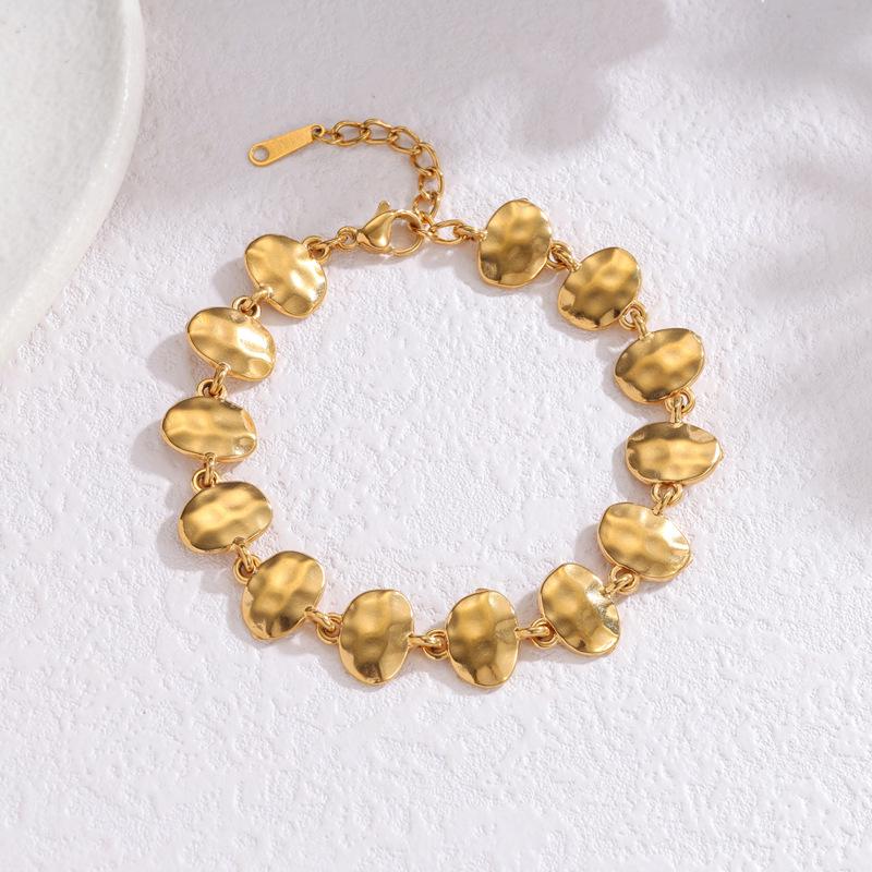 European-Style Hammered Stainless Steel Oval Bracelet - Simple Color Block Design for Autumn/Winter Women's Accessories, High-End Feel