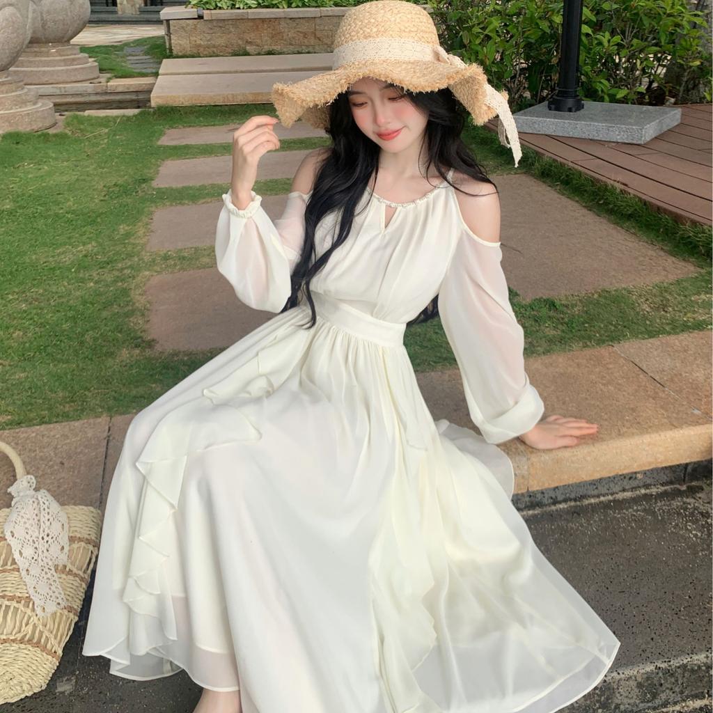 French Off-the-shoulder Super Fairy Vacation Dress, New Neck Sexy and Thin Temperament Pure Desire Style Fairy Dress