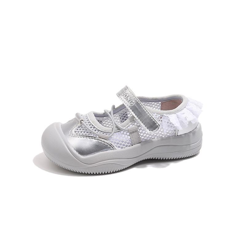 

Girls sports sandals 2025 summer new children s mesh lace lace casual shoes girls breathable mesh shoes tide 31-36 yards, 6 pairs in one hand серебряный