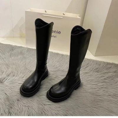 Botas de plataforma de couro britânicas para mulheres, sapatos casuais de sola macia, novos, outono inverno, botas femininas de cano alto
