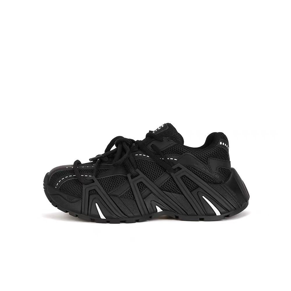 

Су Иньинь увеличила высоту той же модели на 6 см~ Осенне-зимние ретро туфли на толстой подошве на шнуровке, повседневная спортивная обувь, обувь для папы 40 чёрный