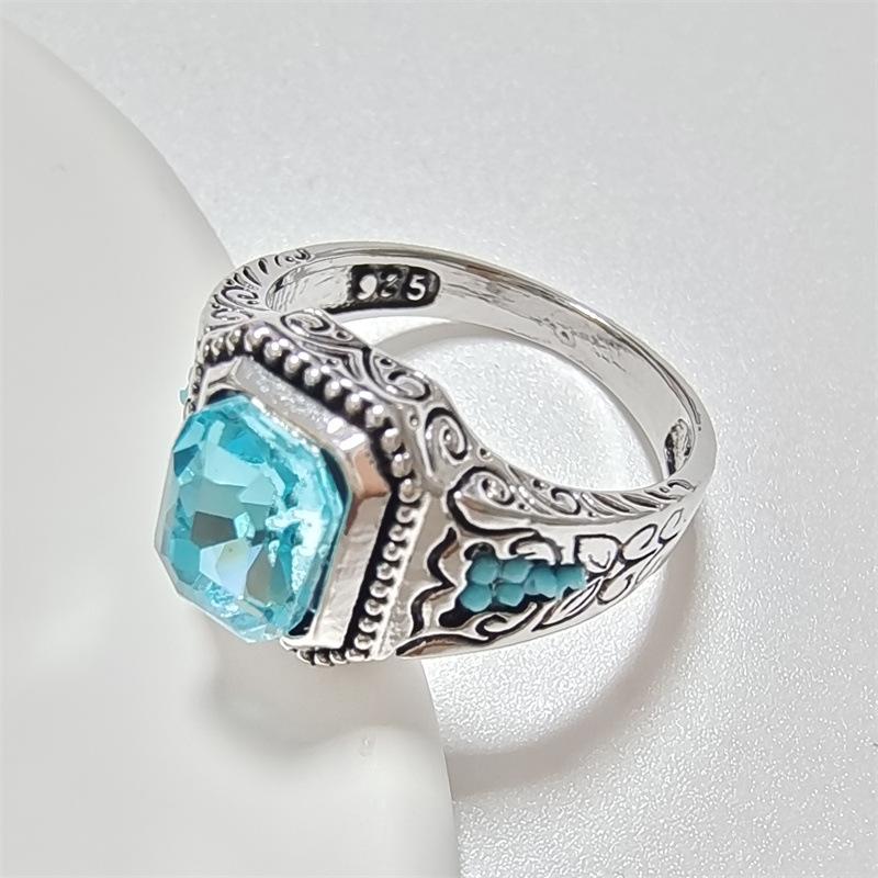 Punkboy Hot Sale  Men's Silver Color Craved Geometric Inlaid Blue Crystal Rhinestone Zircon Male Metal Ring for Party
