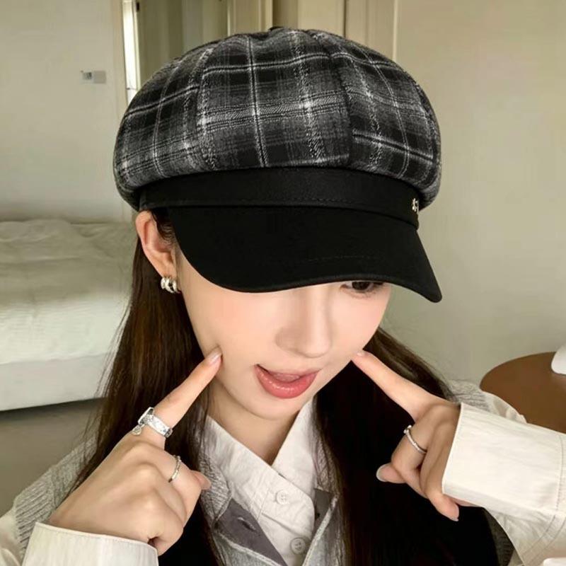 New retro autumn and winter woolen plaid retro beret women's ins temperament fashionable versatile octagonal hat tide