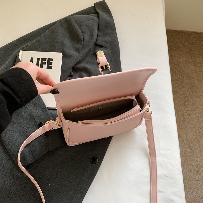 Summer New High-end Fashion Light Luxury Contrasting Color Baguette Bag Shoulder Crossbody Trendy Women's Bag