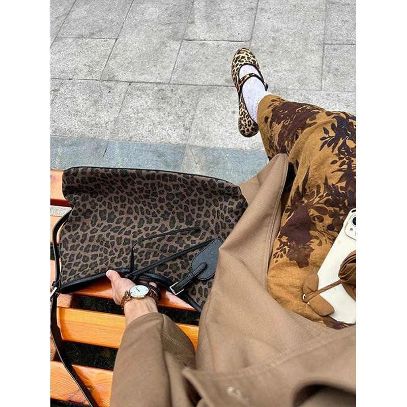 Dámská taška s leopardím vzorem Podpažní taška Americká Retro Taška přes rameno Messenger Taška Podzimní a Zimní Ležérní Kabelka Dámská