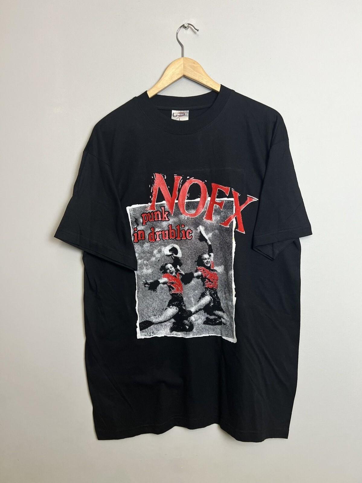 Rare Vintage 90s NOFX Punk In Drublic Punk Band Tee Unisex T-Shirt M