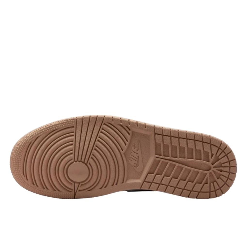 Air Jordan 1 Retro High OG Latte