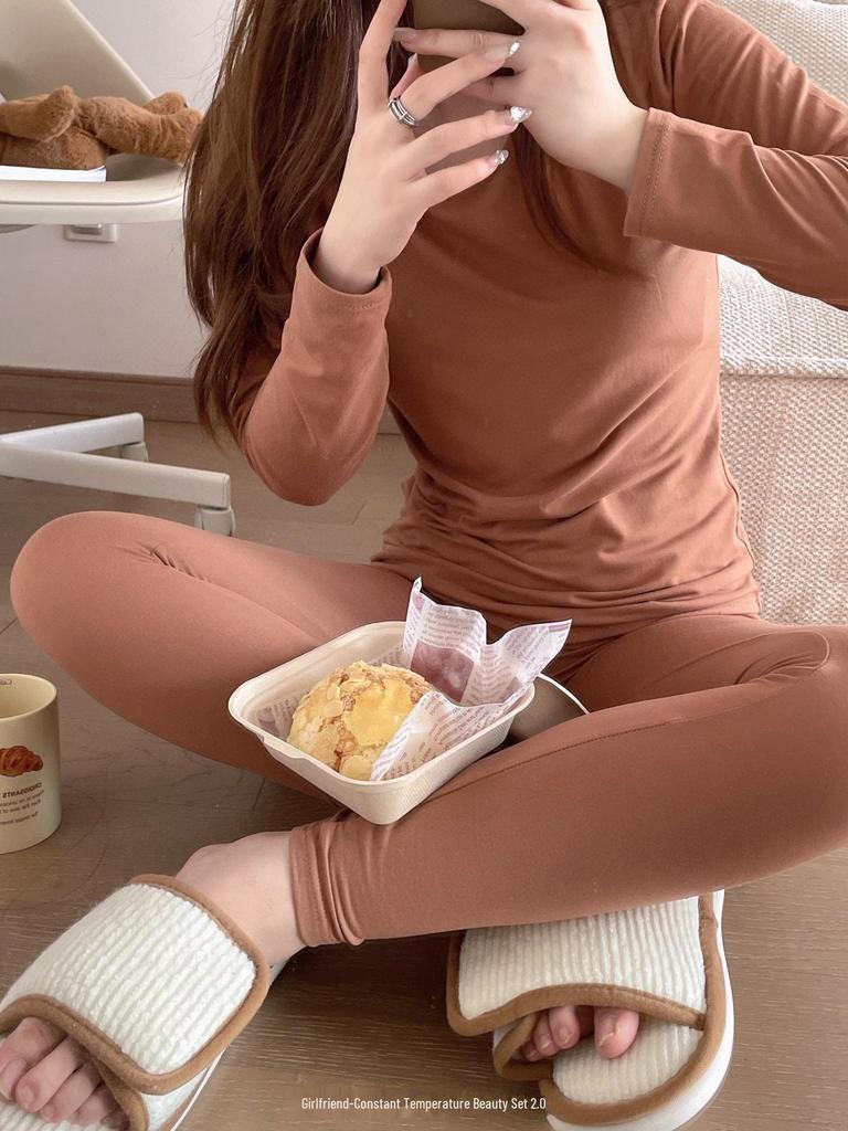 "Women's Seamless Thermal Skincare Underwear Suit - Autumn/Winter"