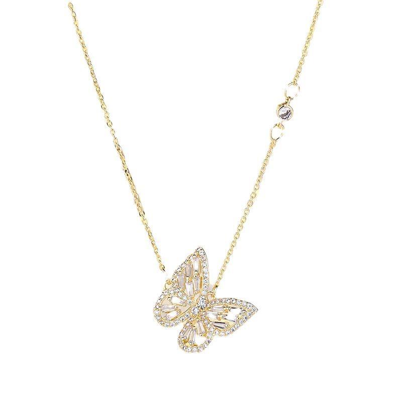 Butterfly Necklace for Women with Fashionable Personality, Slightly Inlaid Diamond Clavicle Chain Necklace Temperament Versatile