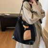 Retro Bag Women's Large Capacity 2025 New Autumn and Winter Versatile Simple Shoulder Bag Popular Commuter Tote Bag This Year