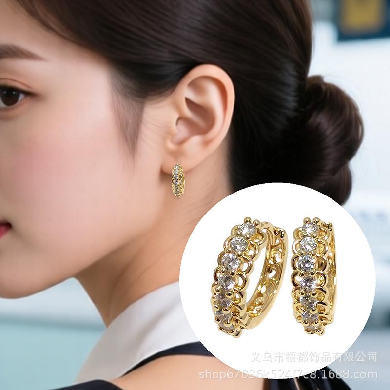 Elegant Geometric Round Earrings with Copper and Zircon: Luxurious, Fashionable, and Unique Design Accessories. Copper