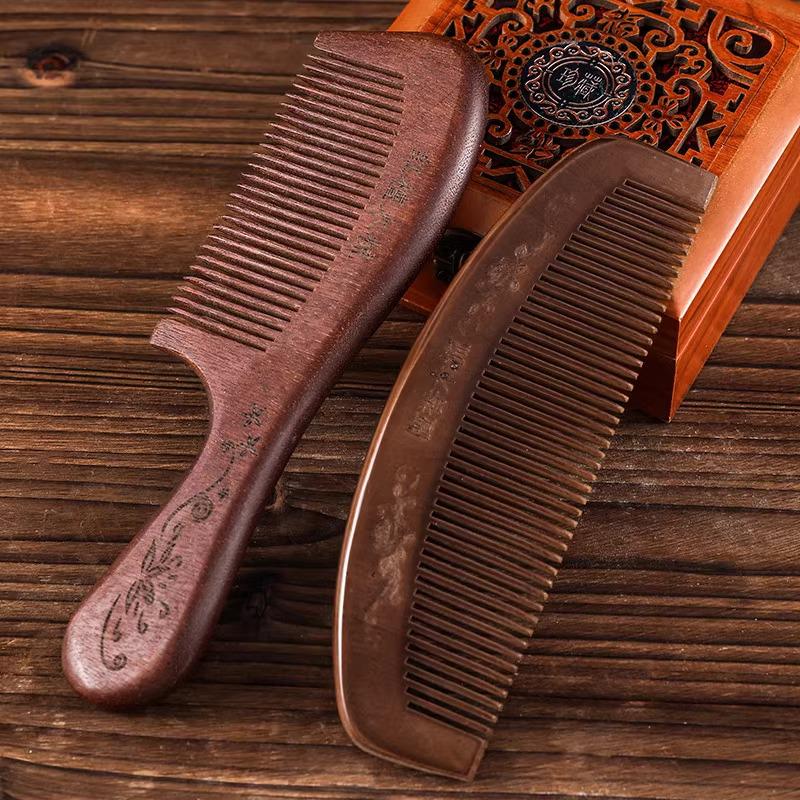 Anti-Static Pear & Peach Wood Comb: Hair Loss Prevention for All Genders