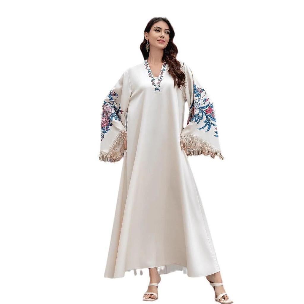 Embroidered Tassel V-neck Abaya: Middle Eastern Muslim Women's Long Robe