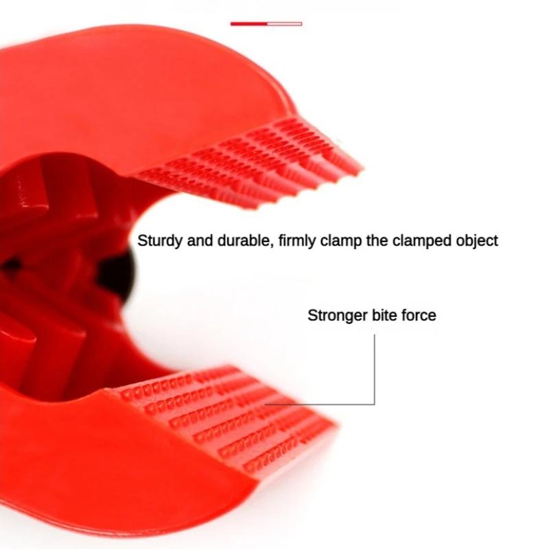 4pcs Car Cleaning Floor Mat Pad Cleaning Hooks Carpet Wash Clamp Multifunctional Mat Clip Tools Auto Solution Accessories