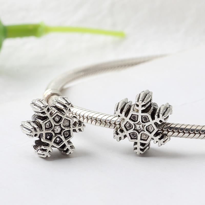 

Аксессуары для браслетов своими руками