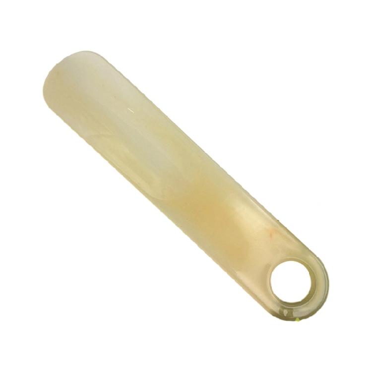 Ergonomic Handle Shoehorn 15cm Plastic Shoehorn Light Weight Portable Plastic Shoe Horn for Elderly Pregnant Women Kids