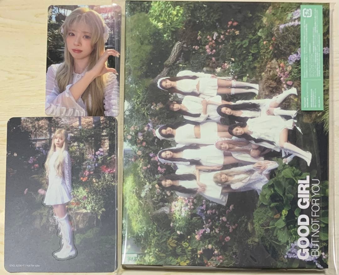

[USED] NiziU Too Bad Limited Edition CD, trading card, bookmark, request