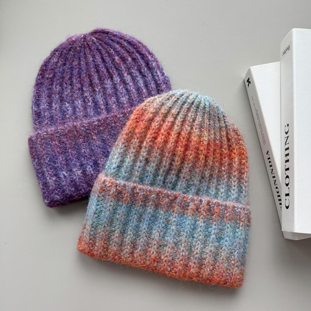New Knitted Hat Gradual Change Tie-dye Rainbow Knitted Hat Winter Warm Sports Casual Fashion Wool Hat