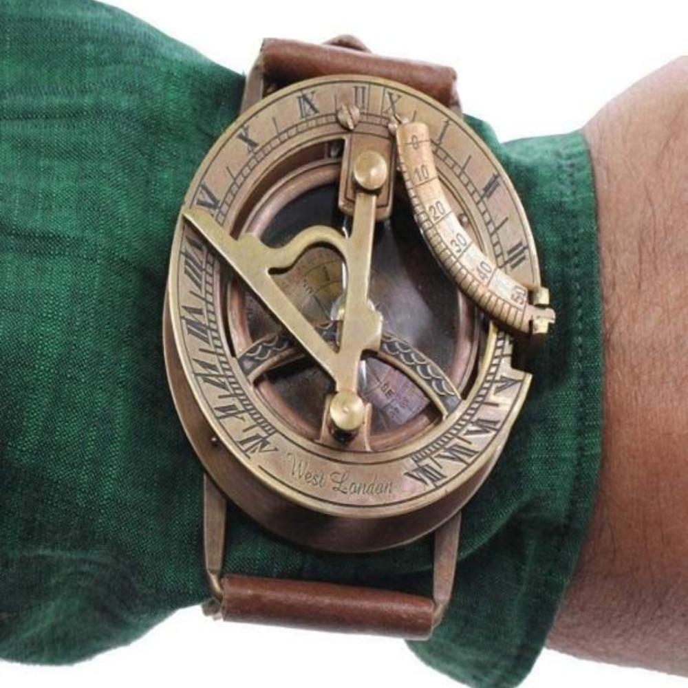 Brass Wrist Sundial Compass – Working 6.35 cm Rustic Bronze Engraved Compass Watch