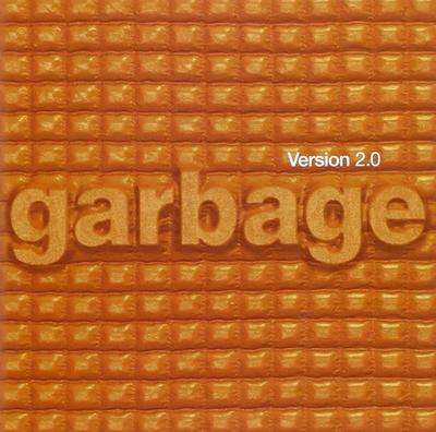 CD GARBAGE - Version 2.0 MUSH331142 White 1998 Non Japan Rock Used