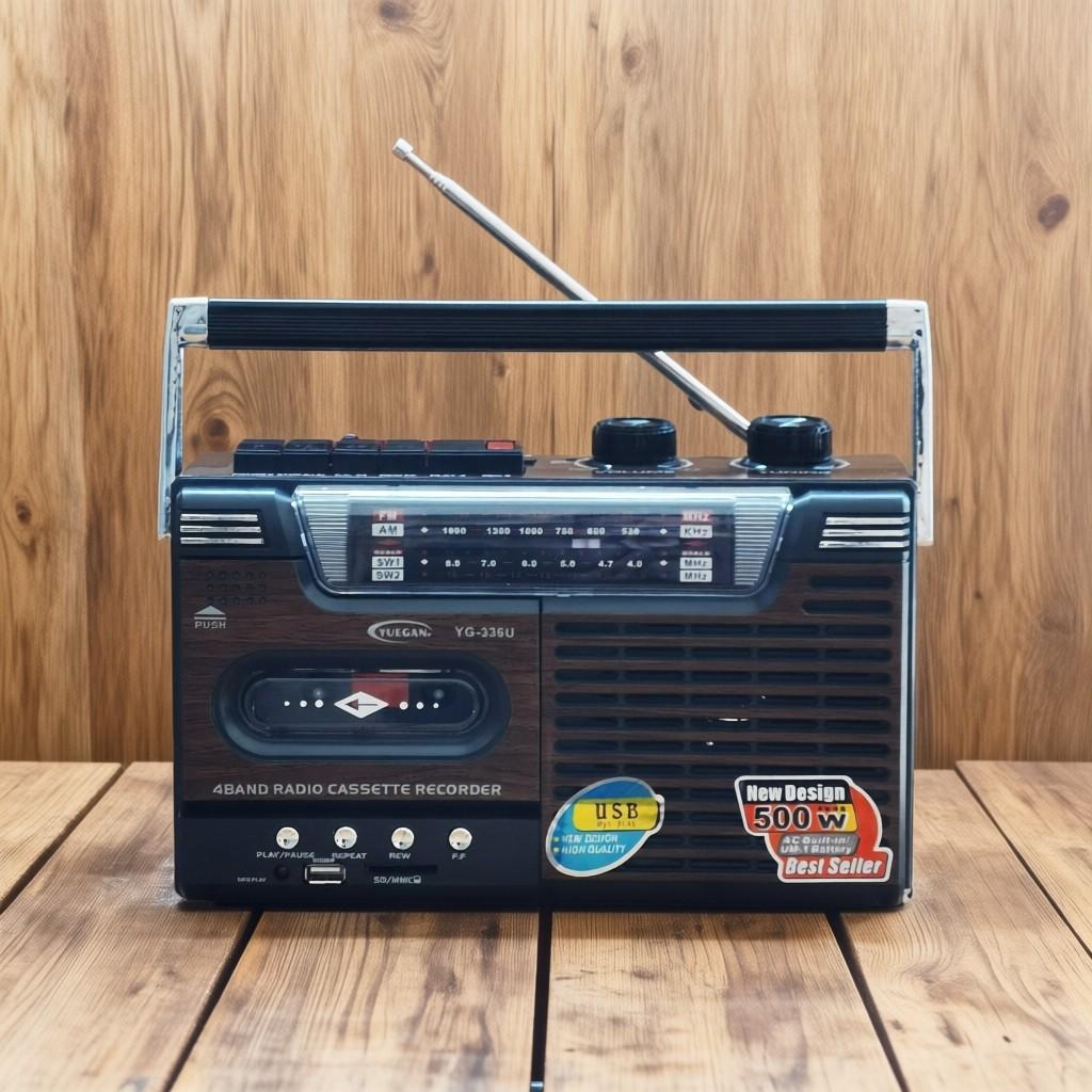 PX-336U Retro Cassette Player & Recorder with Radio