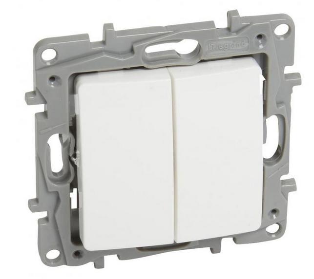 Niloe Double Stair Switch 10 Axe White 764502